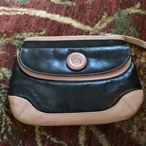 Latico Zip black beige leather wristlet